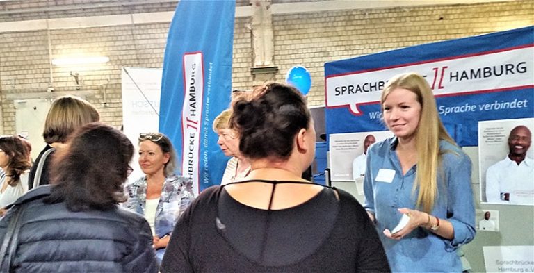 Sprachbrücke-Hamburg e.V. auf dem vierten Forum Flüchtlingshilfe