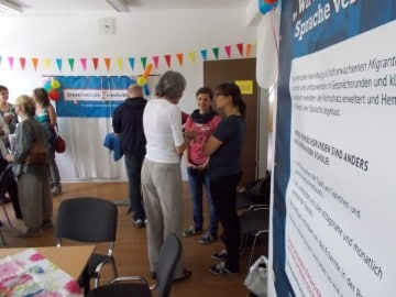 Luftballons und Kuchenbuffet