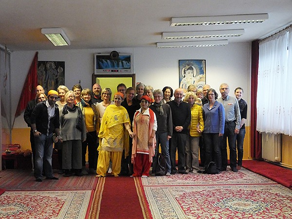 Besuch des Jyoti Maiyya Hindu Tempels e.V.