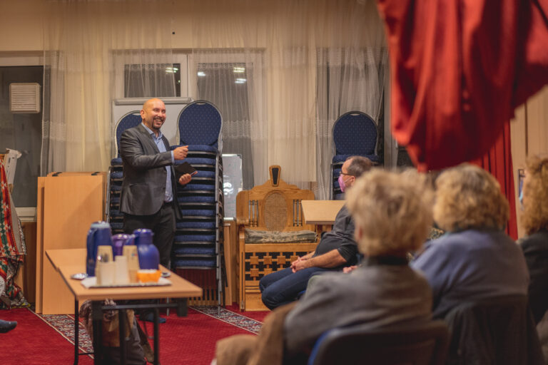 Besuch der Muhajirin-Moschee in St. Georg